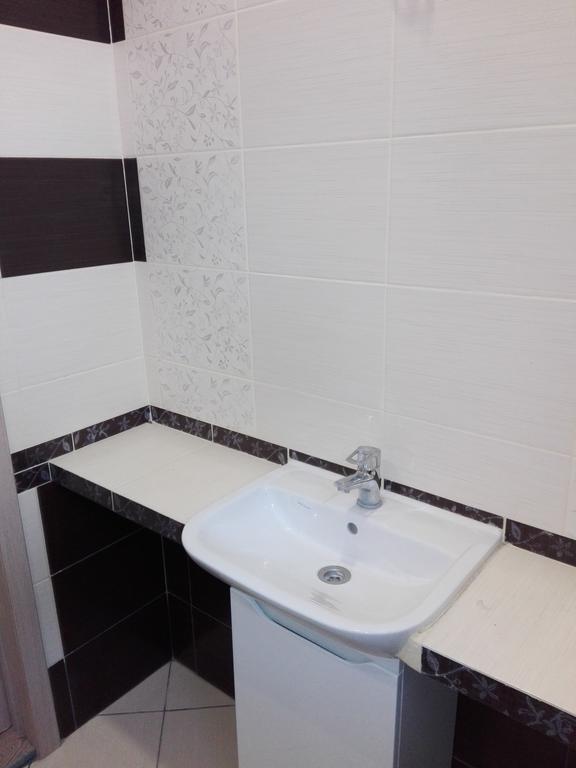 קריבוי רוג Apartment On Kryvorizhstal Street 35-24 מראה חיצוני תמונה